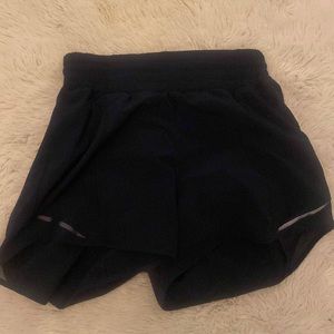 Lululemon HOTTY hots